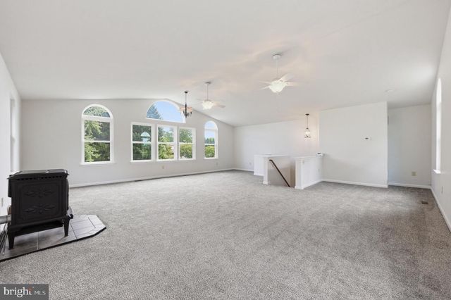 2702 RAINBOW DR, Westminster, MD 21157