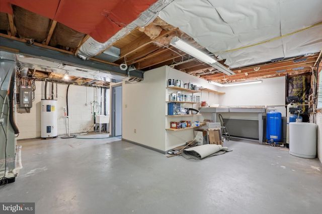2702 RAINBOW DR, Westminster, MD 21157
