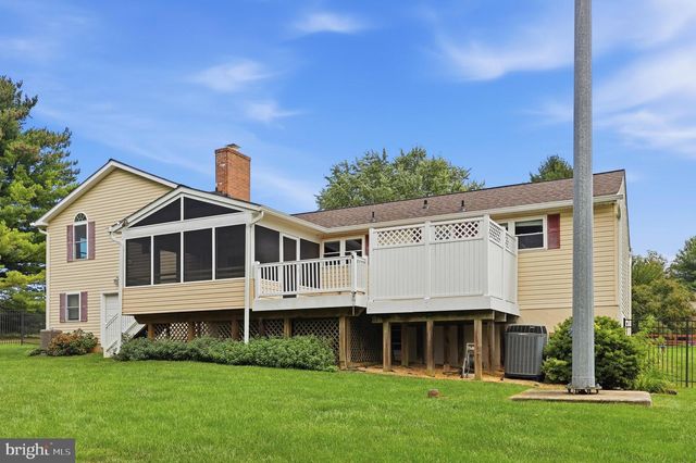 2702 RAINBOW DR, Westminster, MD 21157