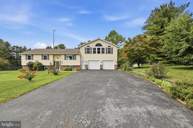 2702 RAINBOW DR, Westminster, MD 21157