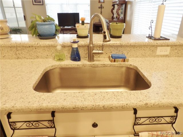4614 N Crestline Drive, Beverly Hills, FL 34465