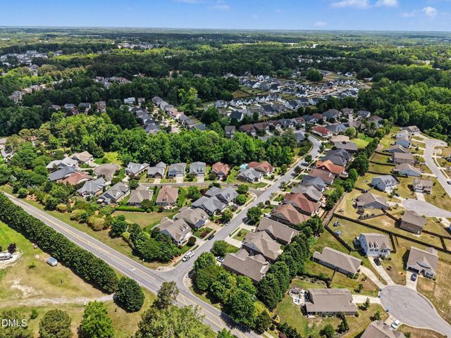 808 Canyoncreek Lane, Fuquay Varina, NC 27526
