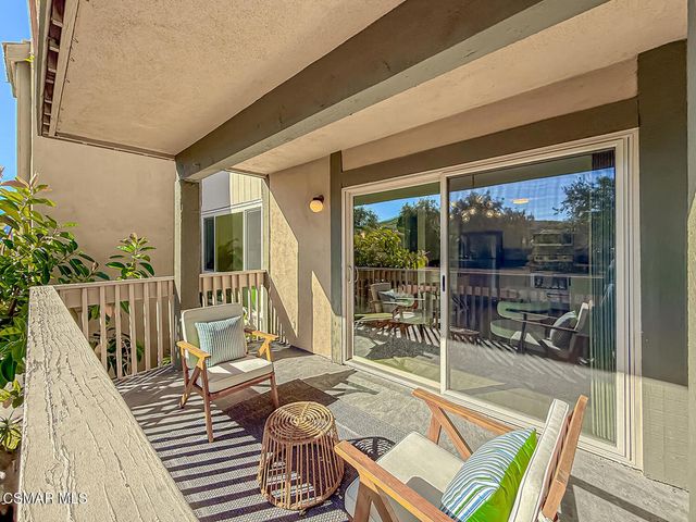 291 Sequoia Court 25, Thousand Oaks, CA 91360