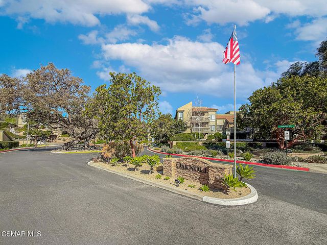 291 Sequoia Court 25, Thousand Oaks, CA 91360
