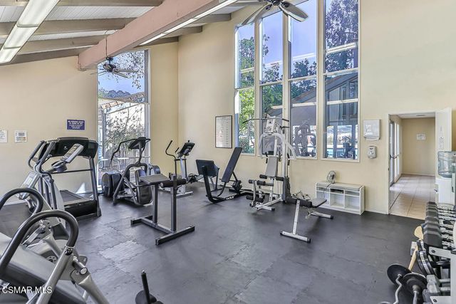 291 Sequoia Court 25, Thousand Oaks, CA 91360