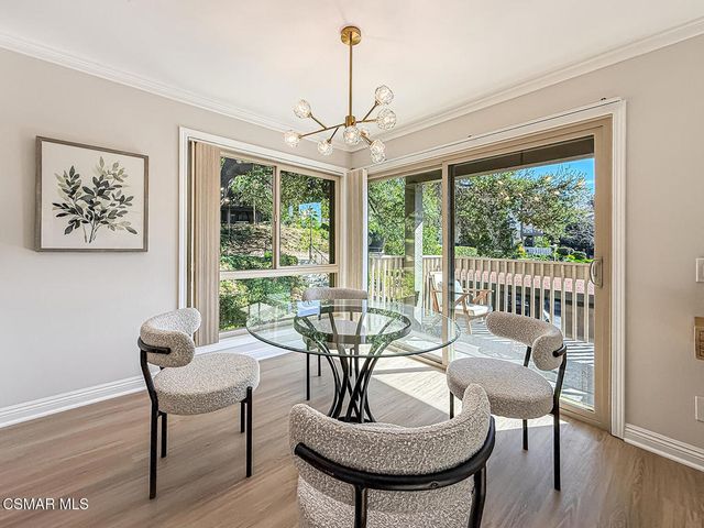 291 Sequoia Court 25, Thousand Oaks, CA 91360