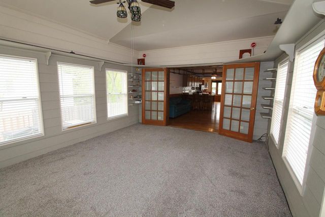 312 Knobes AVENUE, Twin Lakes, WI 53181