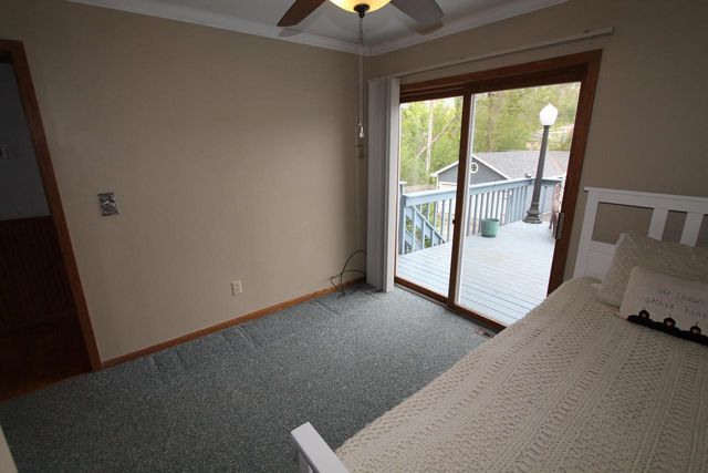 312 Knobes AVENUE, Twin Lakes, WI 53181