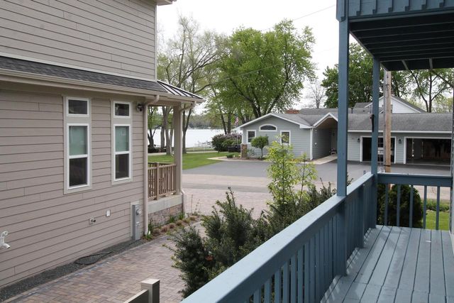 312 Knobes AVENUE, Twin Lakes, WI 53181