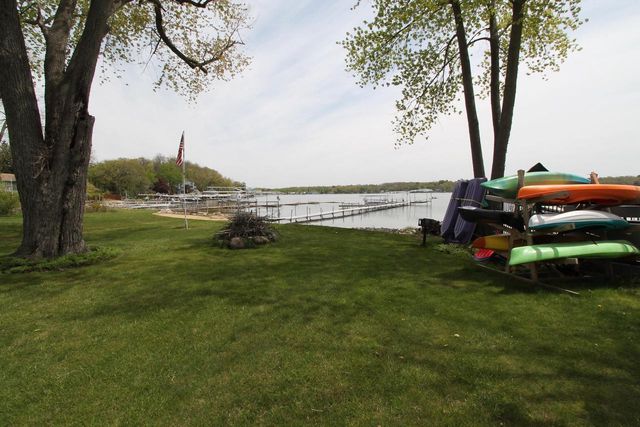 312 Knobes AVENUE, Twin Lakes, WI 53181