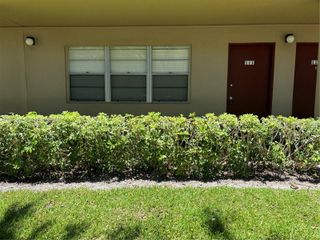 13475 SW 9th St 111A, Pembroke Pines, FL 33027