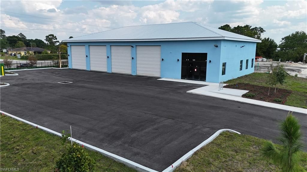 121 GRETCHEN AVE S, LEHIGH ACRES, FL 33973 — photo 2