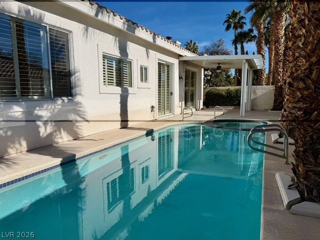 1612 Hidden Spring Drive, Las Vegas, NV 89117