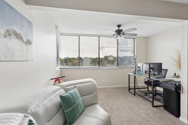 8030 Hampton Boulevard 404, North Lauderdale, FL 33068