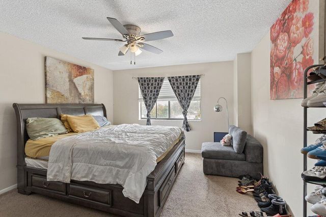 8030 Hampton Boulevard 404, North Lauderdale, FL 33068