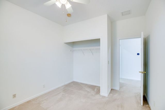 617 Carriage Lake Way, Vero Beach, FL 32968