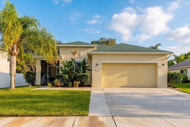 617 Carriage Lake Way, Vero Beach, FL 32968
