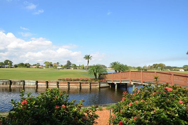 12829 Briarlake Drive 201, Palm Beach Gardens, FL 33418