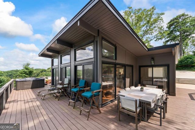 6570 Bermuda Lane, Flowery Branch, GA 30542
