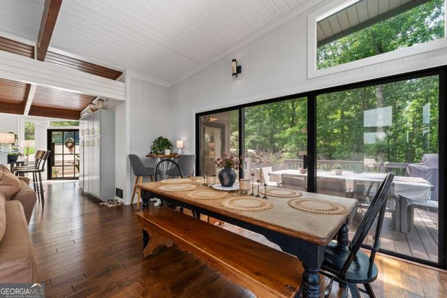 6570 Bermuda Lane, Flowery Branch, GA 30542