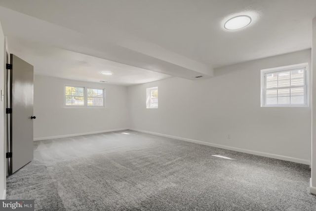 1324 PLEASANT VALLEY DR, Catonsville, MD 21228