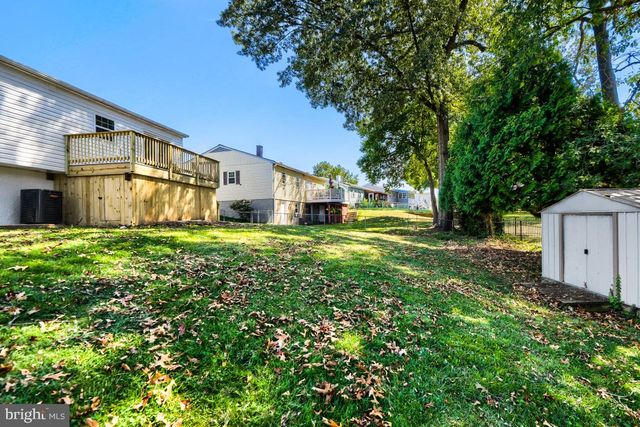 1324 PLEASANT VALLEY DR, Catonsville, MD 21228
