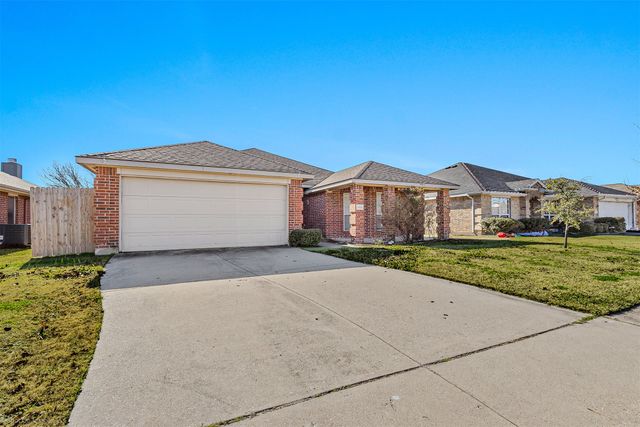 2821 Mockingbird Street, Royse City, TX 75189