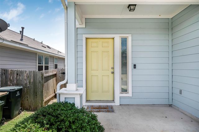 221 Pearl WAY, Buda, TX 78610
