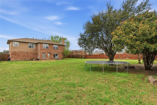 201 Jacob Drive, Glenn Heights, TX 75154