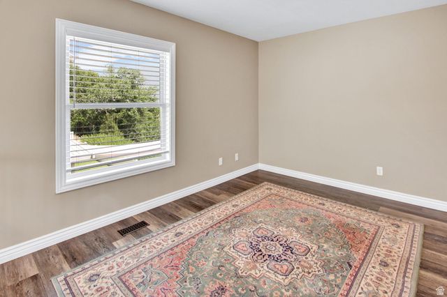 1409 E VERONA CREEK WAY, South Ogden, UT 84405