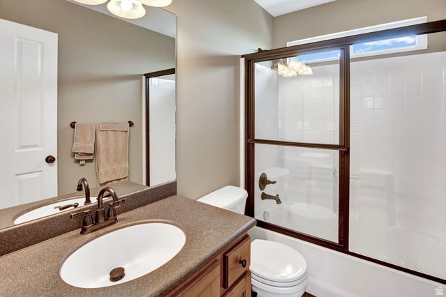 1409 E VERONA CREEK WAY, South Ogden, UT 84405