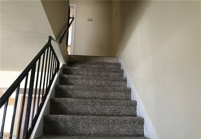 3500 Mercury Street G, North Las Vegas, NV 89030