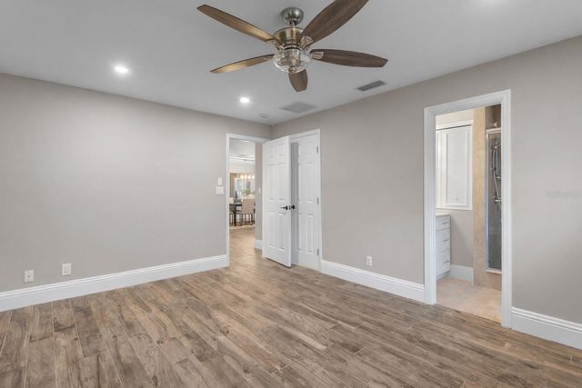 1320 52ND AVENUE NE, St Petersburg, FL 33703