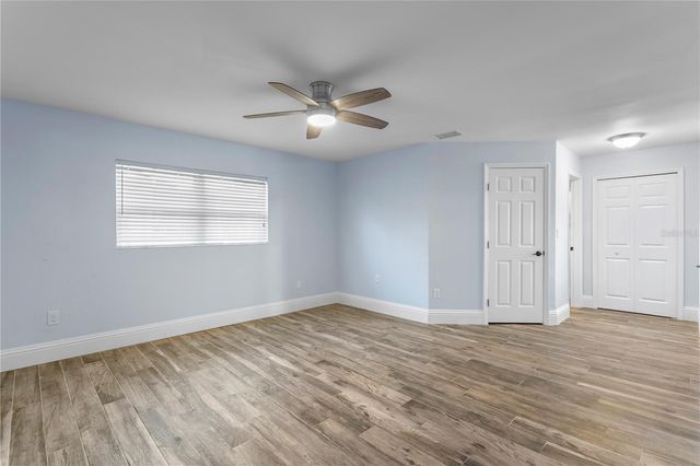 1320 52ND AVENUE NE, St Petersburg, FL 33703