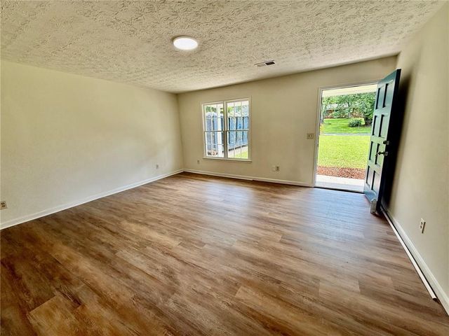 3165 Delhi Drive, Powder Springs, GA 30127