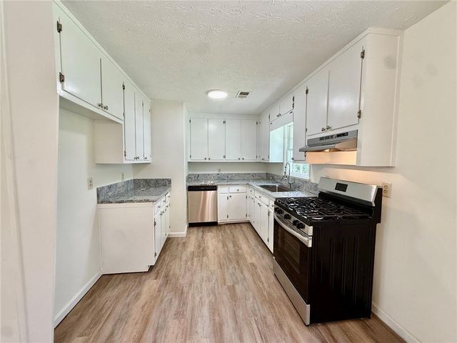 3165 Delhi Drive, Powder Springs, GA 30127