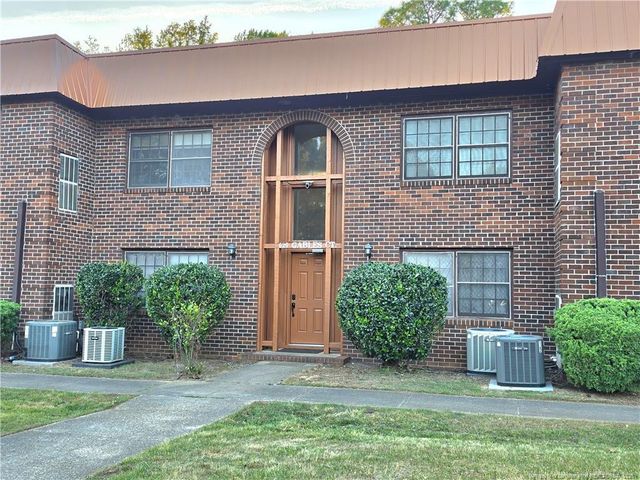 629 Gables Court, Fayetteville, NC 28301