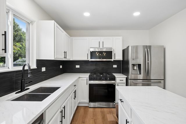 3412 Harms Road, Joliet, IL 60435