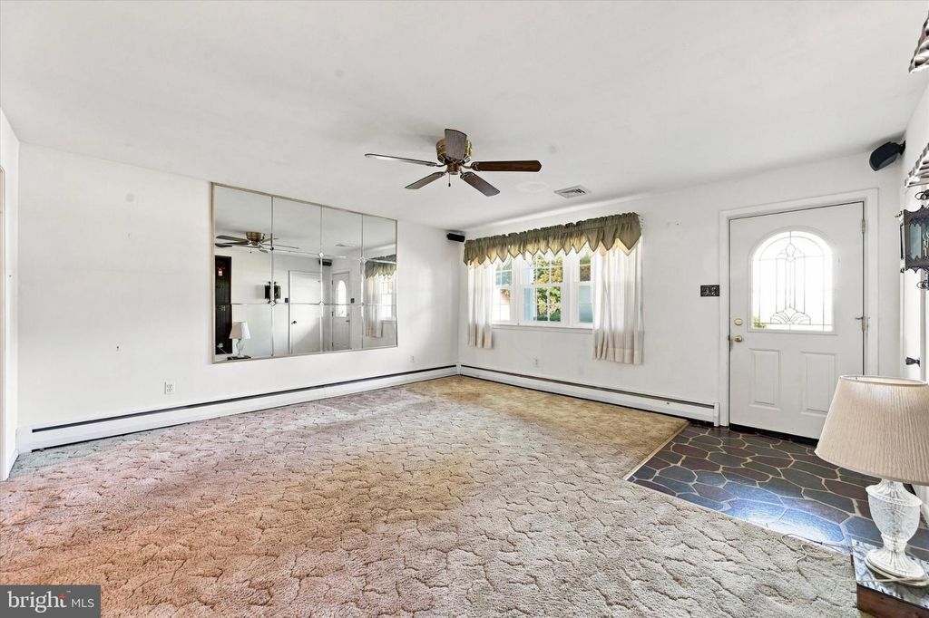 2365 OVERLOOK DR #2365, ASTON, PA 19014 — photo 2