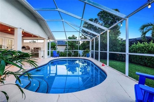 711 Tigertail CT, Marco Island, FL 34145