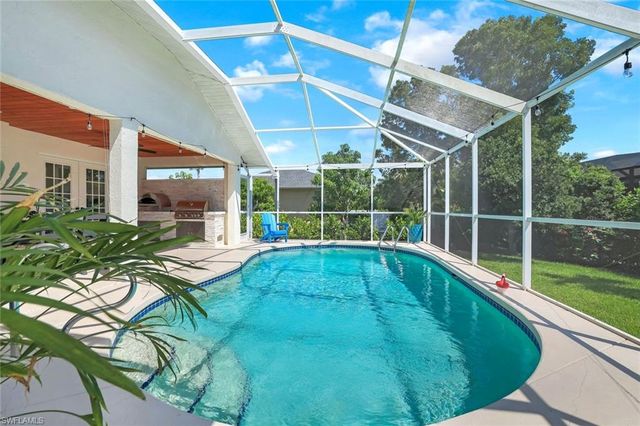 711 Tigertail CT, Marco Island, FL 34145