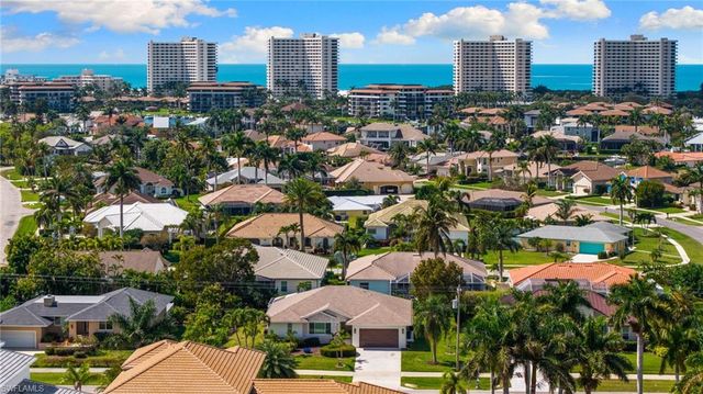 711 Tigertail CT, Marco Island, FL 34145