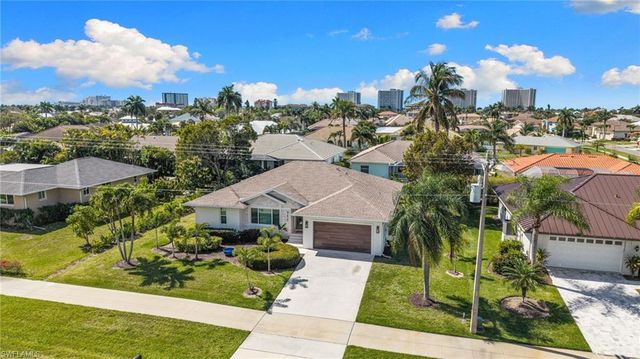 711 Tigertail CT, Marco Island, FL 34145