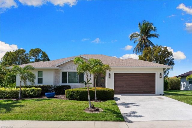 711 Tigertail CT, Marco Island, FL 34145