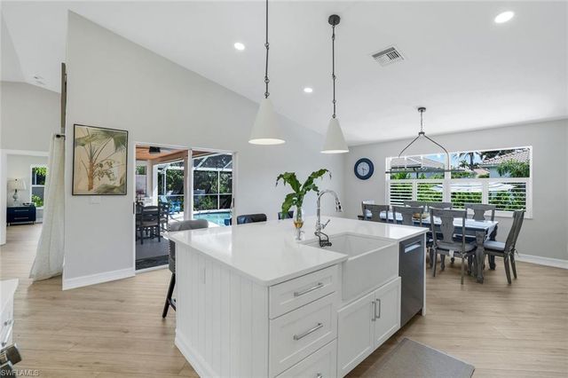 711 Tigertail CT, Marco Island, FL 34145