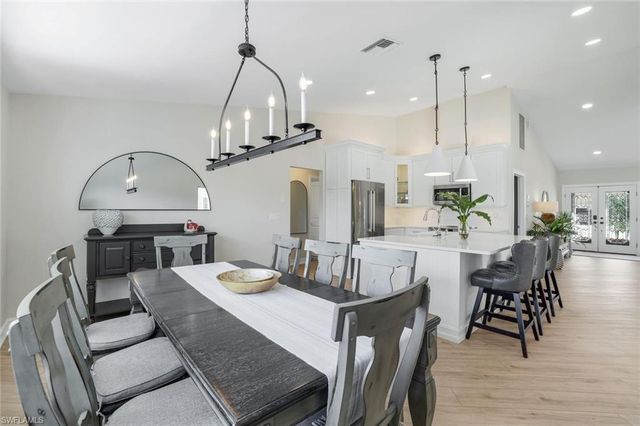 711 Tigertail CT, Marco Island, FL 34145