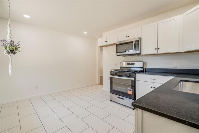 1320 S Littler Avenue, Edmond, OK 73034
