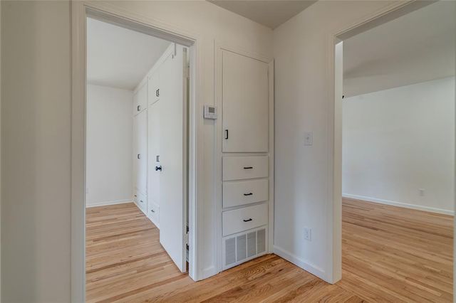 1320 S Littler Avenue, Edmond, OK 73034