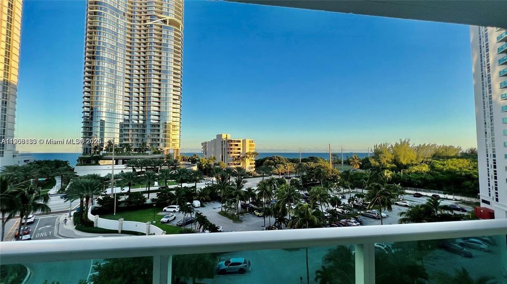 100 Bayview Dr 607, Sunny Isles Beach, FL 33160