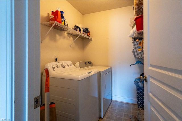 1509 Drumheller DR, Virginia Beach, VA 23464